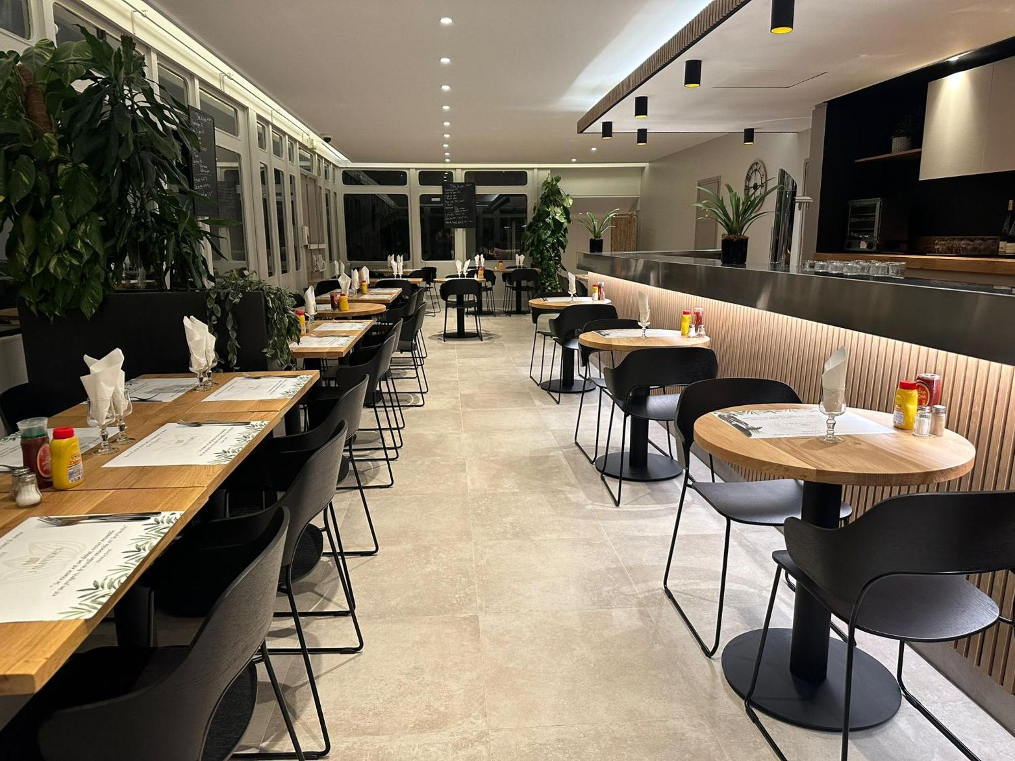 Grand Hotel Senia Orly Ngoại thất bức ảnh
