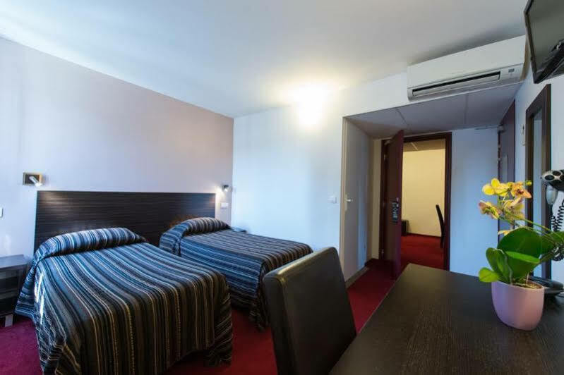Grand Hotel Senia Orly Ngoại thất bức ảnh